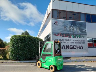Electric forklift truck Hangcha XC20Ci-2 (CPD20-XCXY2-SI) - 3