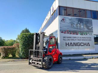 All-terrain forklift Hangcha TT30-4 - 1