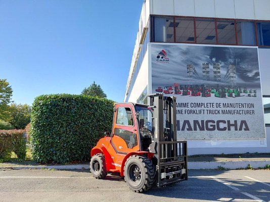 All-terrain forklift Hangcha TT30-4 - 1