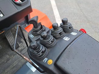 Four wheel front forklift Toyota 8FBMT50