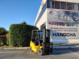 Four wheel front forklift Hangcha XE18i (CPD18-XEY2HA-SI) 