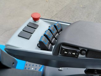 Four wheel front forklift Hangcha XE30i ( CPD30-XEY2HA-SI )