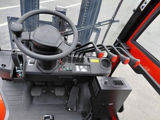 Four wheel front forklift Hangcha XF30D-2 (CPCD30-X2H7F1)