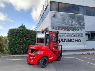 Four wheel front forklift Hangcha XF50D-2 (CPCD50-X2XH8F)