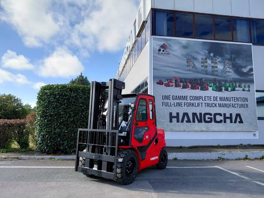 Four wheel front forklift Hangcha XF50D-2 (CPCD50-X2XH8F) - 1
