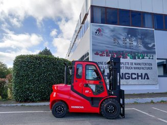 Four wheel front forklift Hangcha XF50D-2 (CPCD50-X2XH8F)