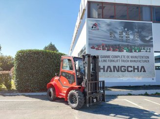 All-terrain forklift Hangcha TT25-2 (CPCD25-X2W98E-RT2)