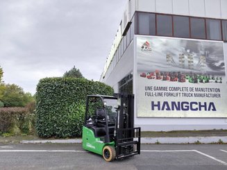 Three wheel front forklift Hangcha XC3-20i (CPDS20-XCY2G-SI)