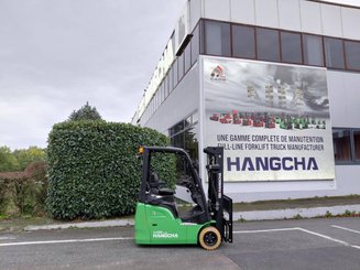 Three wheel front forklift Hangcha XC3-20i (CPDS20-XCY2G-SI)