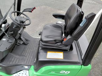 Three wheel front forklift Hangcha XC3-20i (CPDS20-XCY2G-SI)