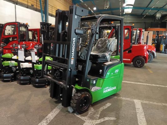 Three wheel front forklift Hangcha XC3-20i (CPDS20-XCY2G-SI) - 1