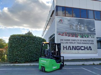 Three wheel front forklift Hangcha XC3-20i (CPDS20-XCY2G-SI)