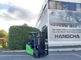 Three wheel front forklift Hangcha XC3-20i (CPDS20-XCY2G-SI)