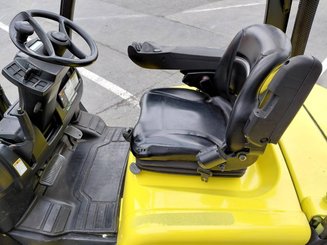 Four wheel front forklift Yale GDP20VX