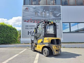 Four wheel front forklift Yale GDP25VX - 3
