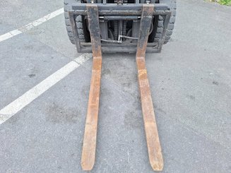 Four wheel front forklift Mitsubishi FG30N - 7