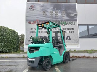Four wheel front forklift Mitsubishi FG25N