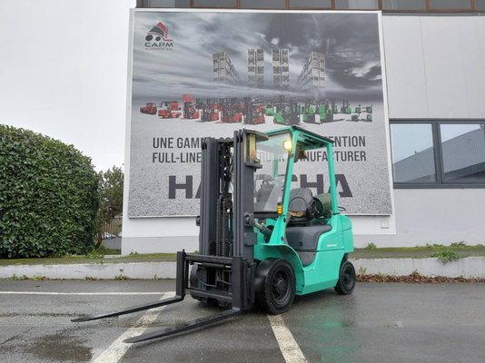 Four wheel front forklift Mitsubishi FG25N - 1
