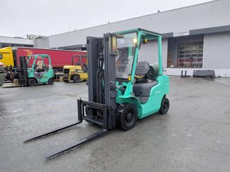 Four wheel front forklift Mitsubishi FG25N