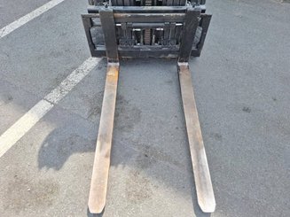 Three wheel front forklift Hyster  J16XNTLWB - 6