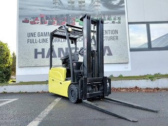 Three wheel front forklift Hyster  J16XNTLWB