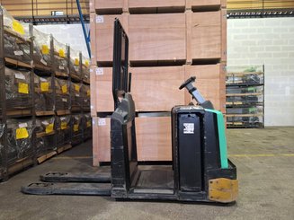 Order picker Mitsubishi OPB20N2