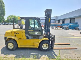 Four wheel front forklift Yale GDP80VX