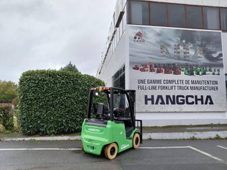 Four wheel front forklift Hangcha AE15i (CPD15-AEY2-I)