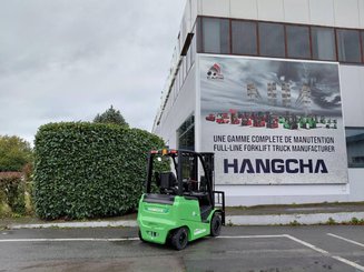 Four wheel front forklift Hangcha AE15i (CPD15-AEY2-I)