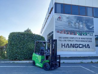 Four wheel front forklift Hangcha AE18i (CPD18-AEY2-I) 