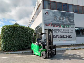 Four wheel front forklift Hangcha AE18i (CPD18-AEY2-I) 
