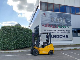Four wheel front forklift Hangcha XE18i (CPD18-XEY2HA-SI) 