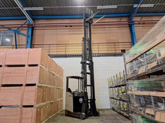Reach truck Crown ESR 5260-14 OPT 2 - 17