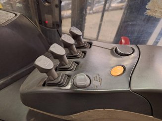 Reach truck Crown ESR 5260-14 OPT 2