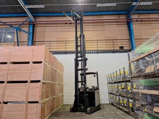 Reach truck Crown ESR 5260-14 OPT 2
