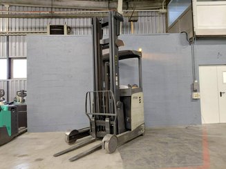 Reach truck Crown ESR 5260