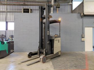 Reach truck Crown ESR 5260 - 1