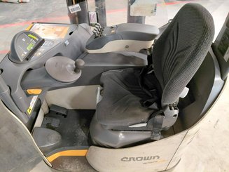 Reach truck Crown ESR 5260