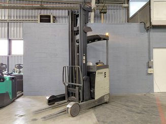 Reach truck Crown ESR 5260