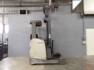 Reach truck Crown ESR 5260