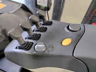 Reach truck Crown ESR 5260