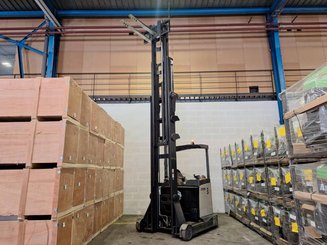 Reach truck Crown ESR 5260