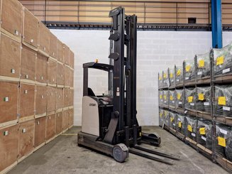 Reach truck Crown ESR 5260