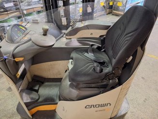 Reach truck Crown ESR 5260