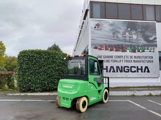Four wheel front forklift Hangcha XC50i-500 (CPD50-XCXY2-SI)
