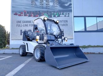 Telescopic loader Manitech T150H