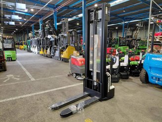 Pedestrian pallet stacker Hangcha CDD15-A2MC2-ISZ