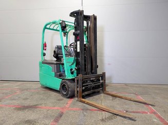 Three wheel front forklift Mitsubishi FB20NT