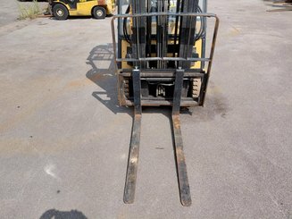 Three wheel front forklift Caterpillar EP16KT