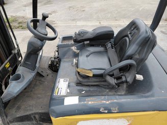 Four wheel front forklift Caterpillar EP25CN